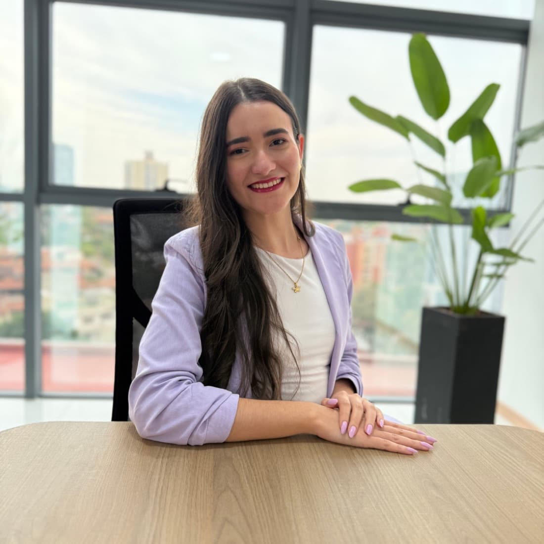 Clara Imaz, Ejecutiva Comercial de REDi
